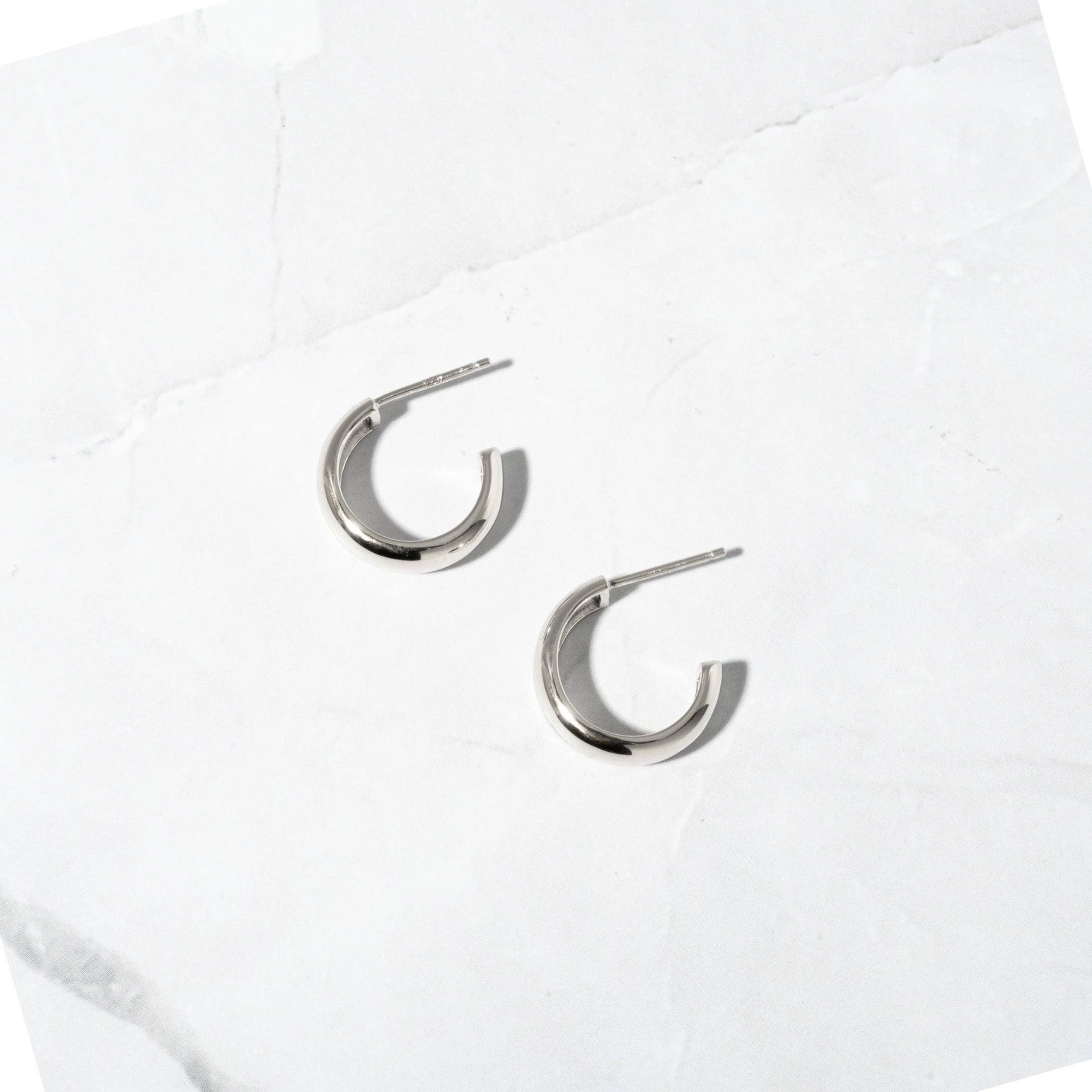 Tyler Hoop Earrings: Silver