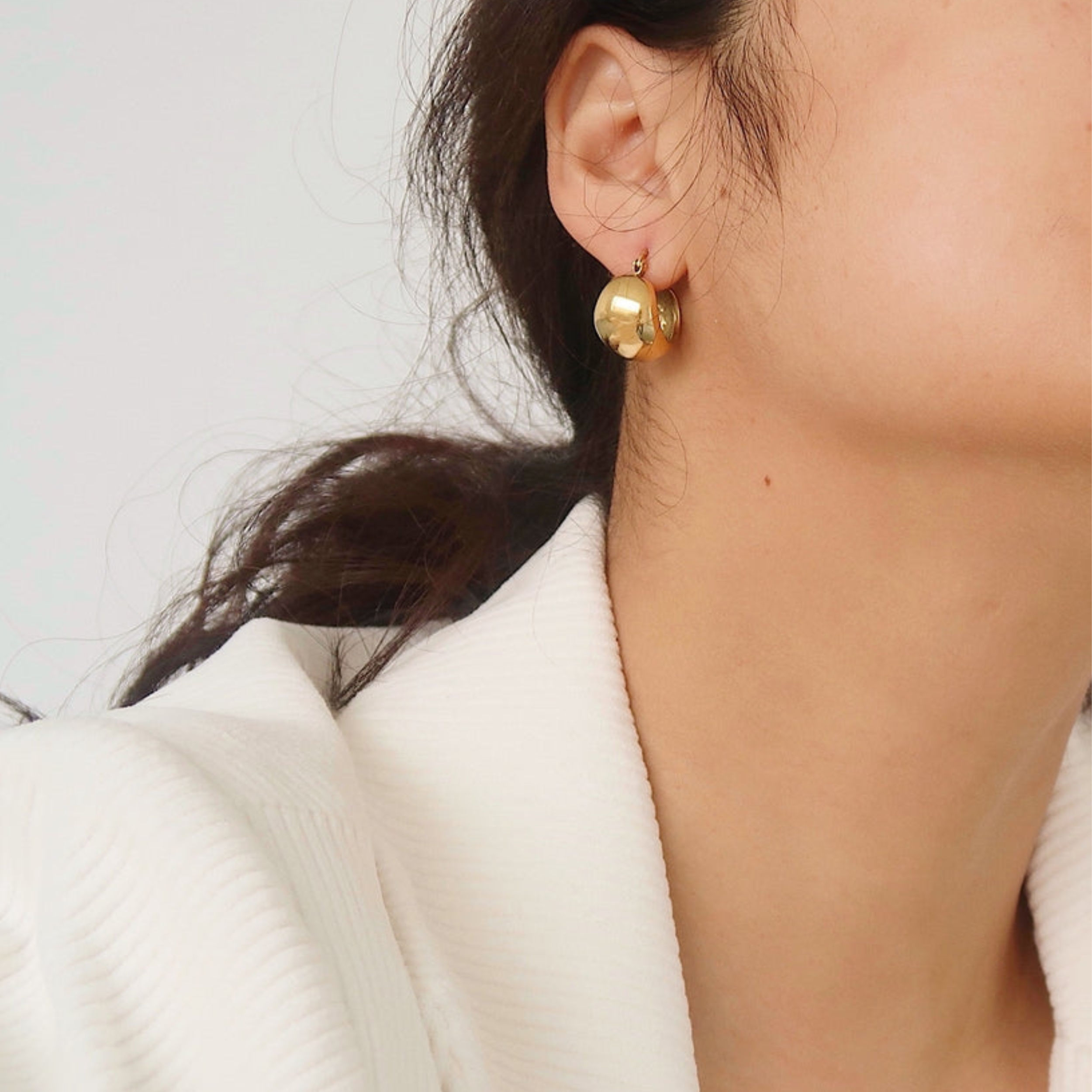 Round Circle Dangle Earrings - 18k Gold Plate